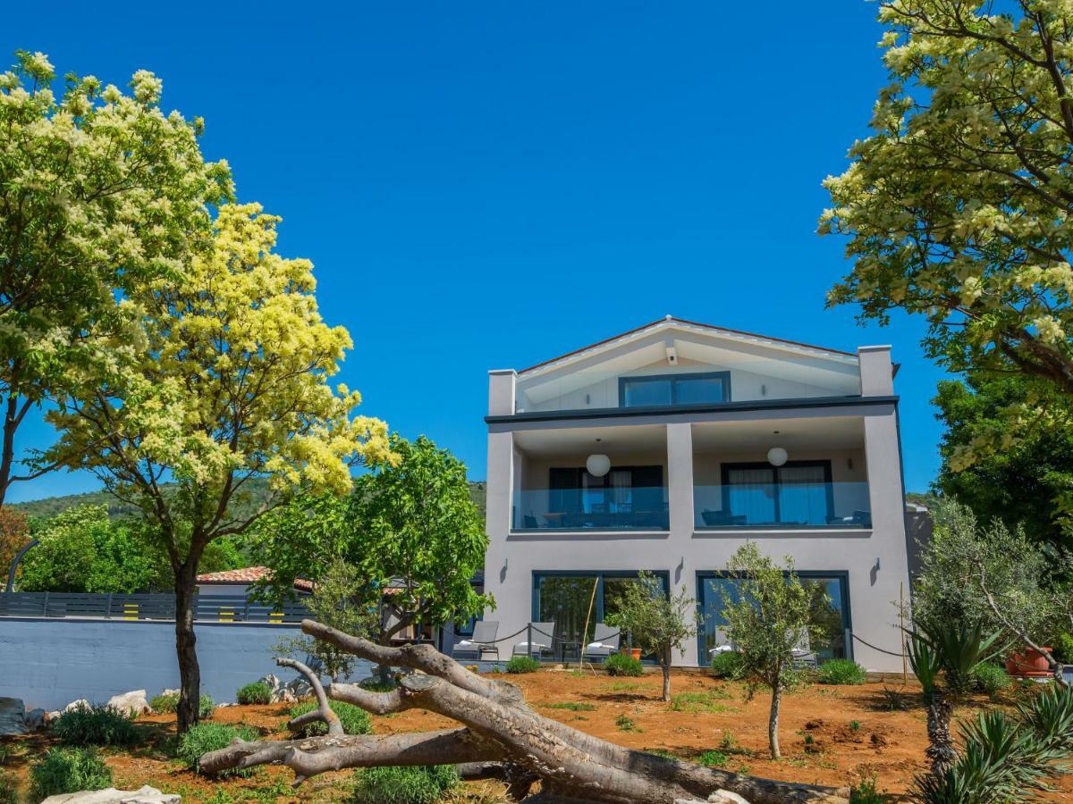 Villa A-R-T Коромачно Экстерьер фото